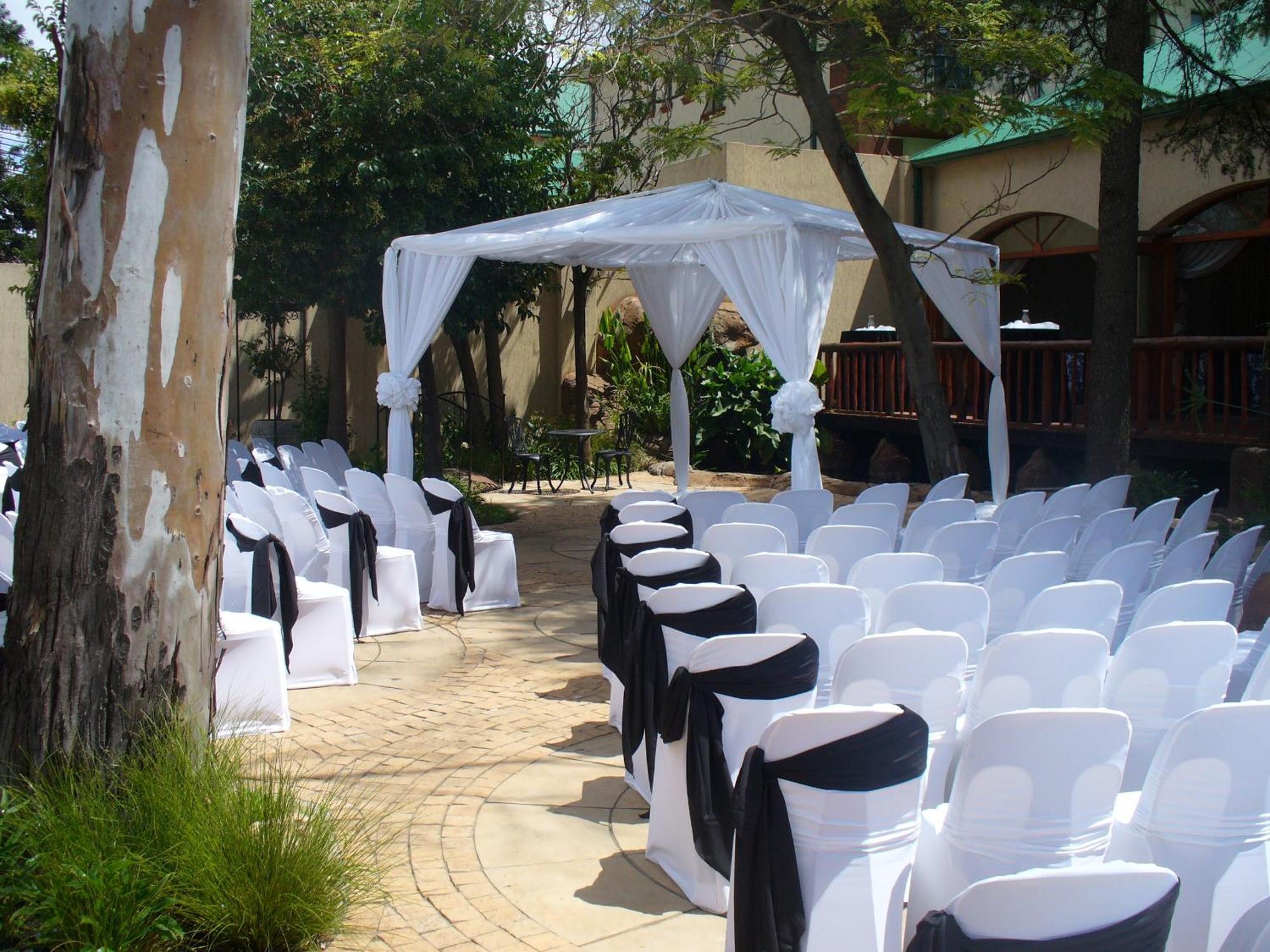 Picanha Grill Guest House & Events Venue Nigel Exterior photo
