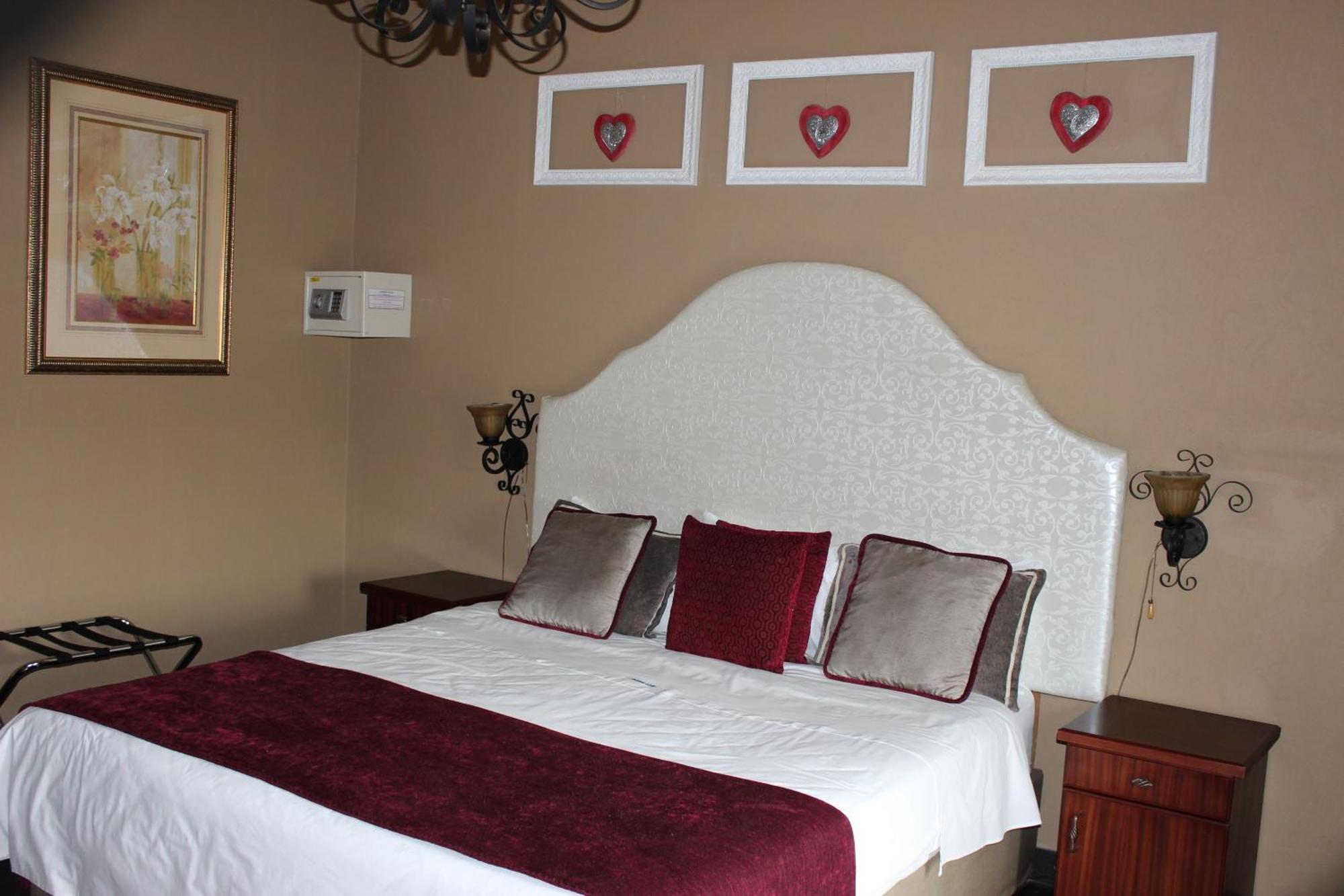 Picanha Grill Guest House & Events Venue Nigel Room photo