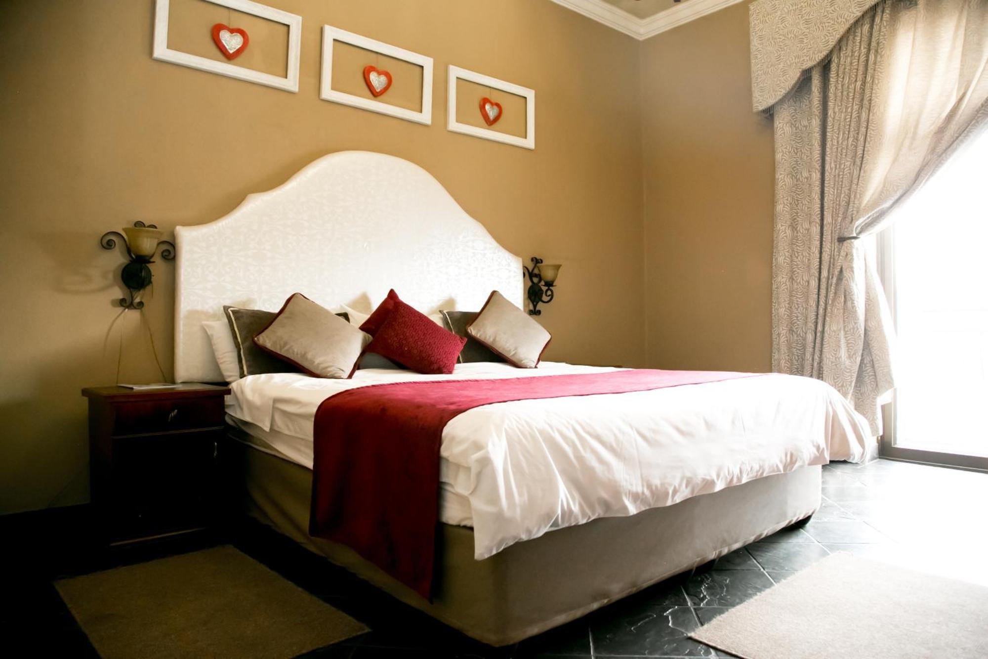 Picanha Grill Guest House & Events Venue Nigel Room photo