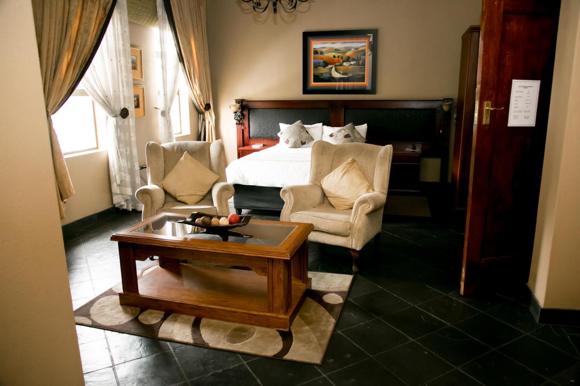 Picanha Grill Guest House & Events Venue Nigel Room photo