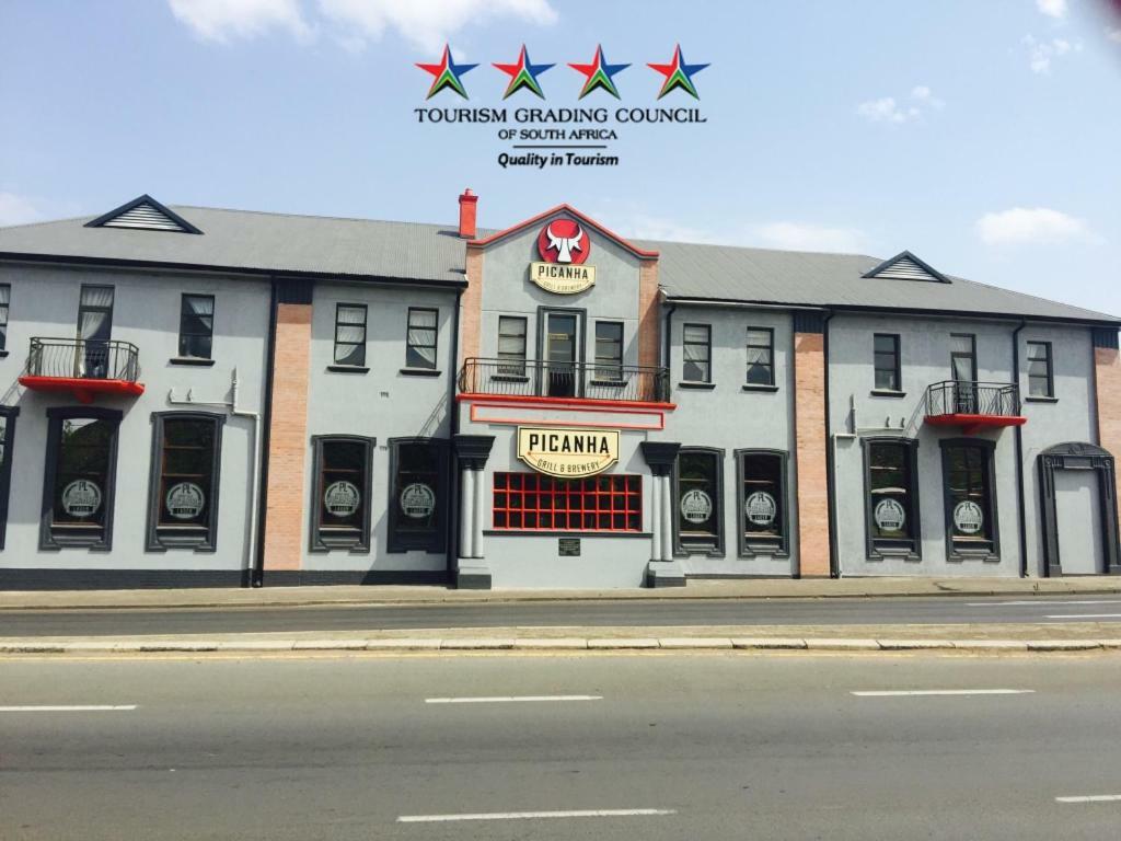 Picanha Grill Guest House & Events Venue Nigel Exterior photo